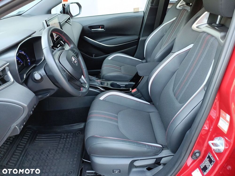 Toyota Corolla - 10