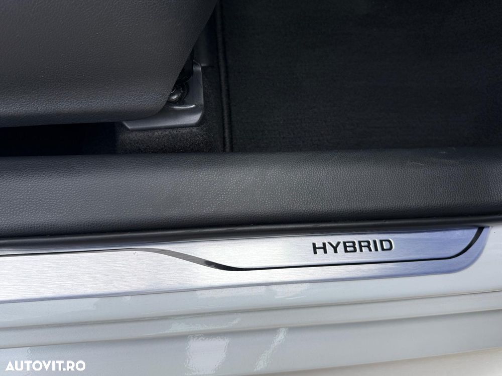 Toyota Yaris 1.5 VVT-i HSD Dynamic Plus - 13