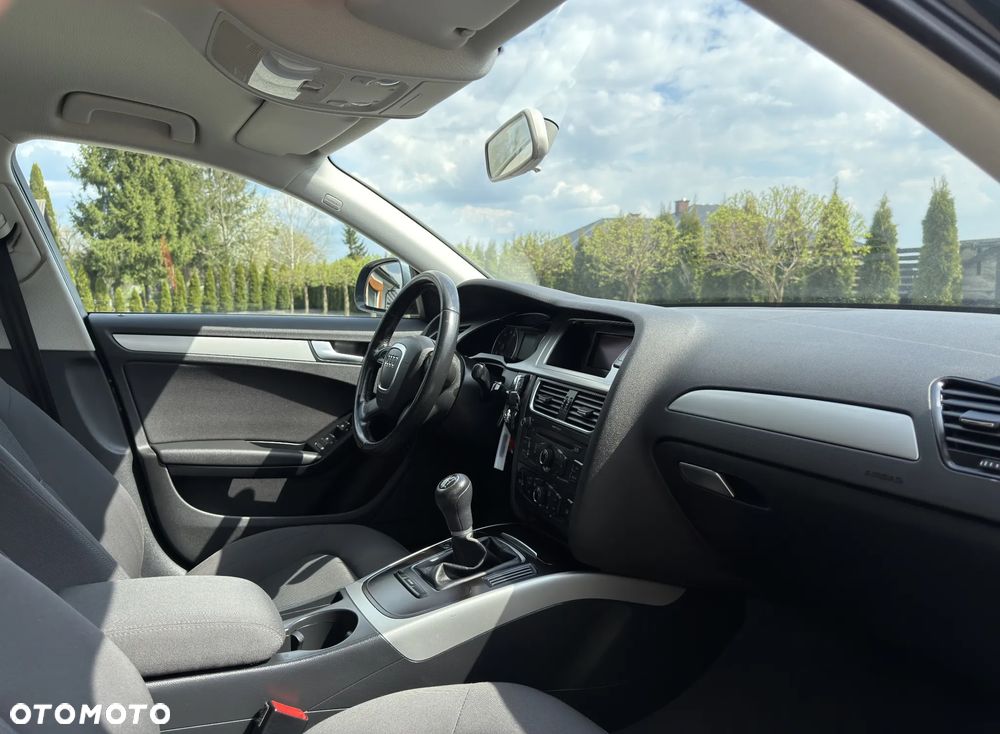 Audi A4 Limousine 1.8 TFSI Attraction - 39