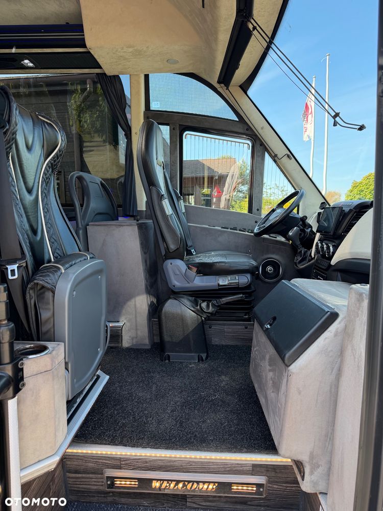 Iveco 70C - 14