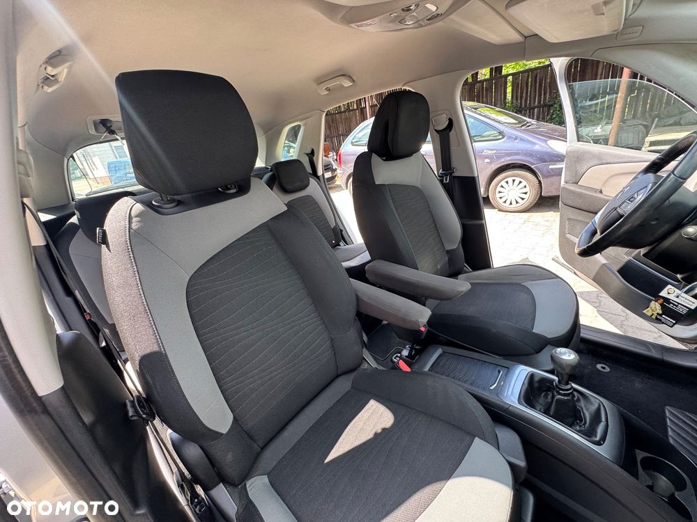 Citroën C4 Picasso - 8
