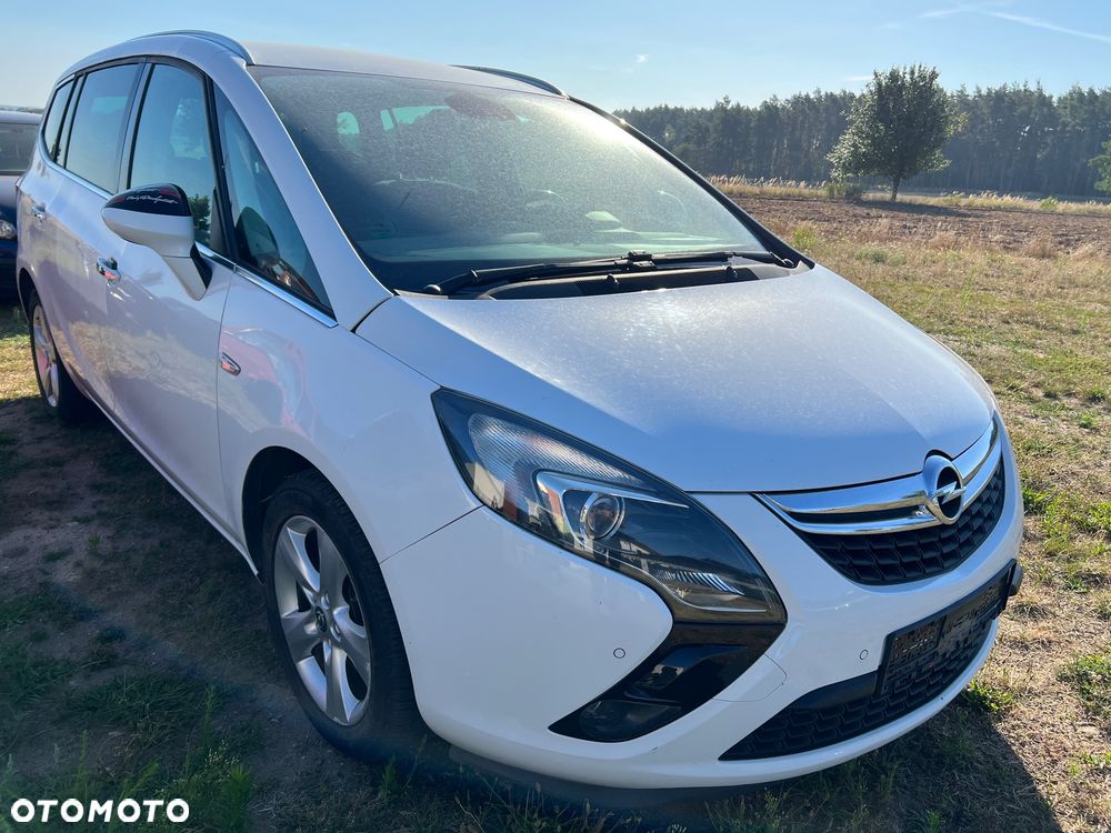 Opel Zafira - 12