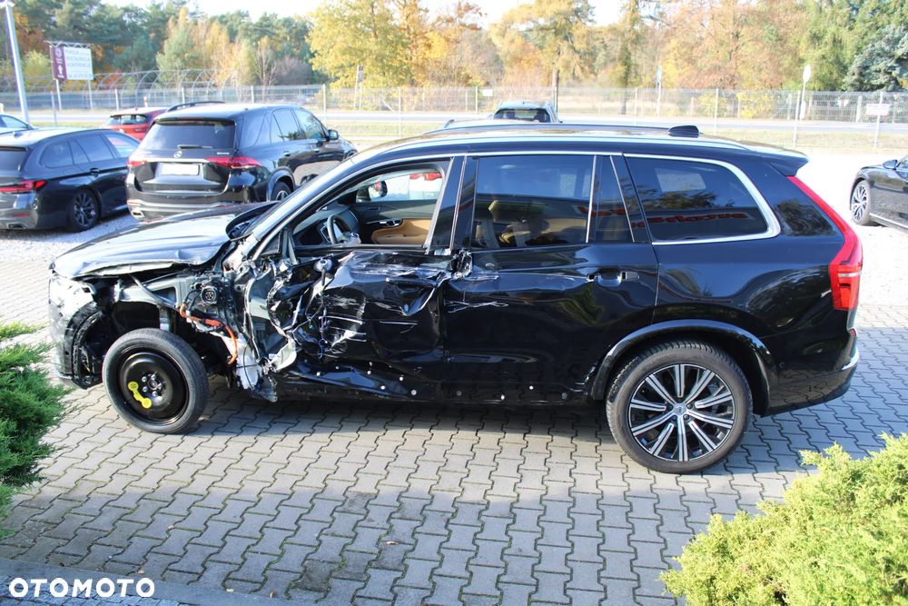 Volvo XC 90 T8 AWD Plug-In Hybrid Inscription 7os - 4