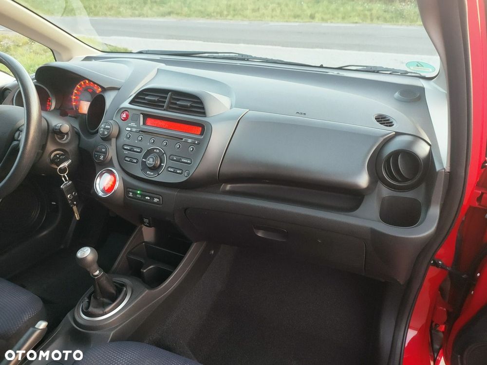 Honda Jazz 1.2 Base - 18