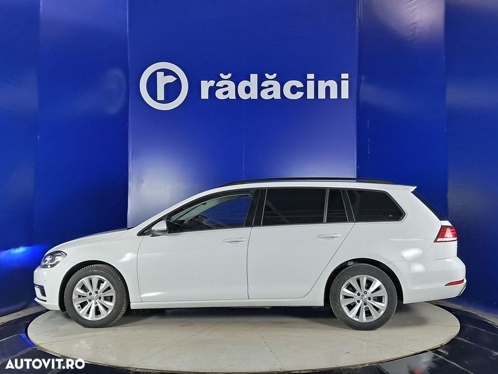 Volkswagen Golf - 17