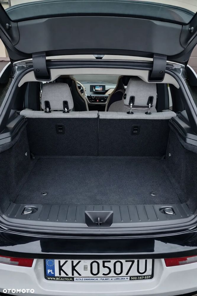 BMW i3 (Range Extender) - 14
