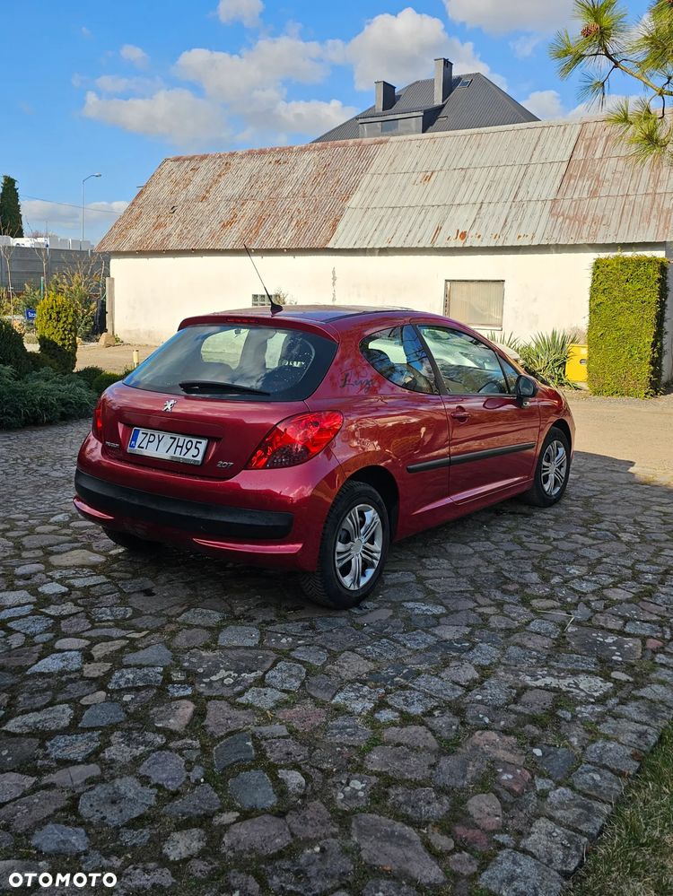 Peugeot 207 75 Urban Move - 11