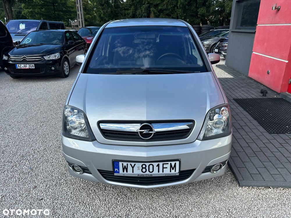 Opel Meriva 1.6 16V Cosmo Easytronic - 15