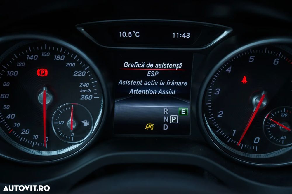 Mercedes-Benz GLA 200 7G-DCT SCORE! - 28