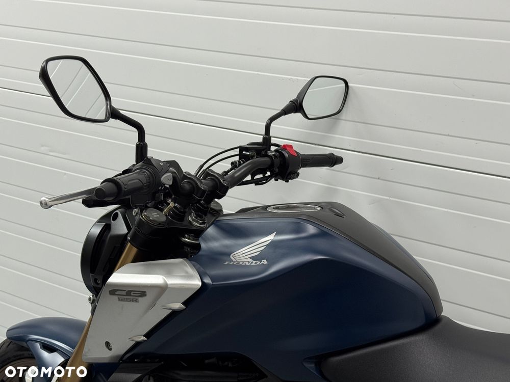 Honda CB - 17