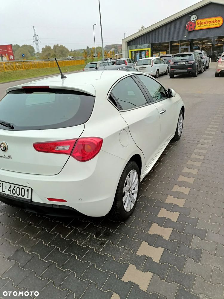 Alfa Romeo Giulietta 2014 photo 5