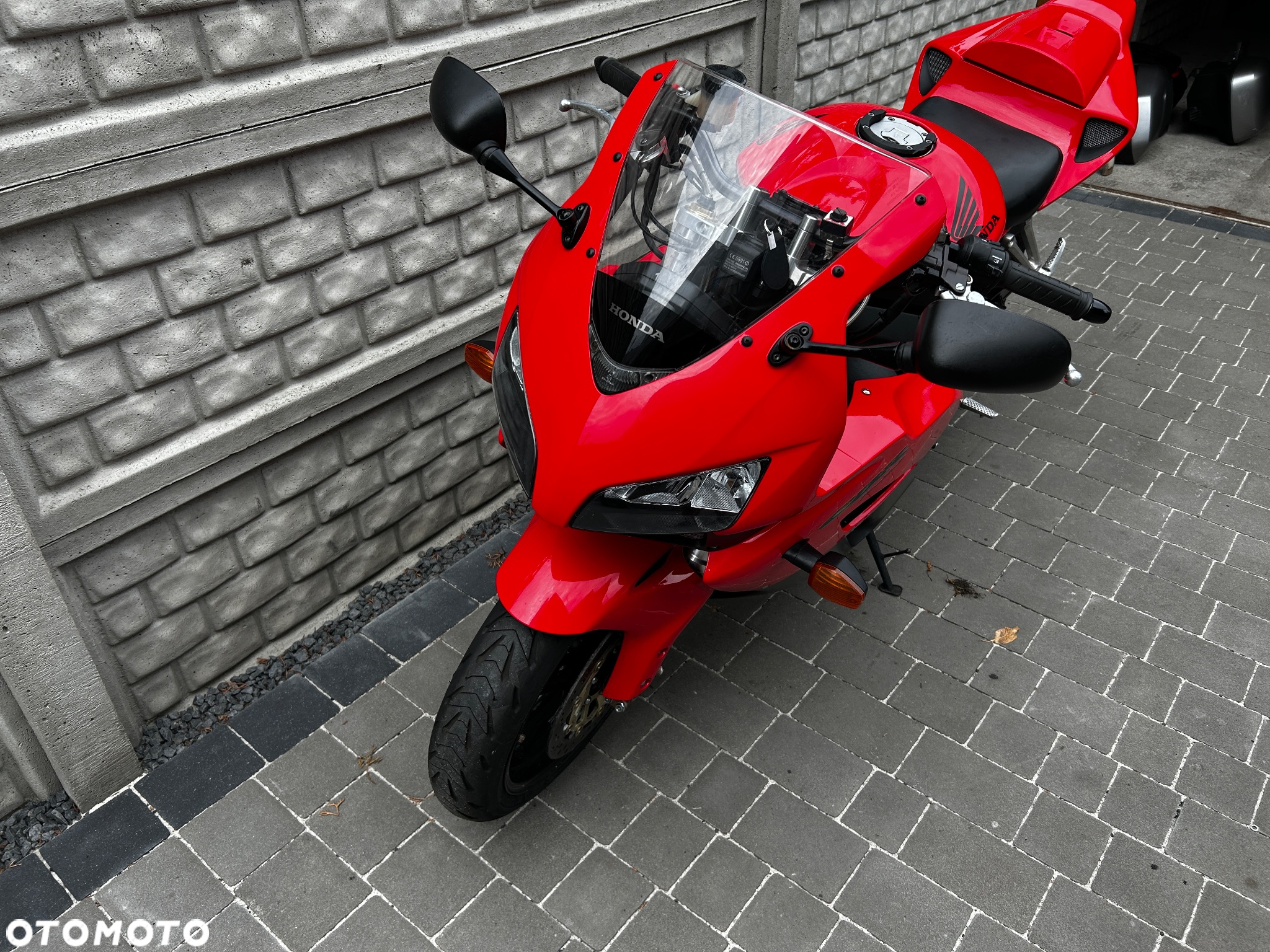 Honda CBR - 11