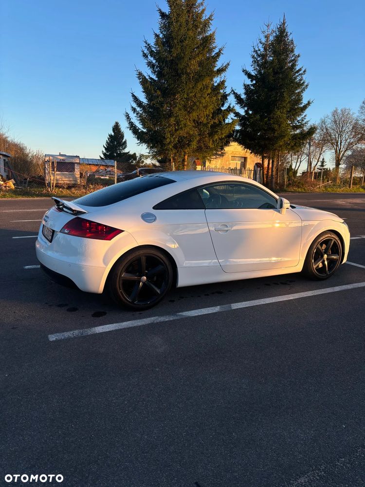 Audi TT Coupé - 12