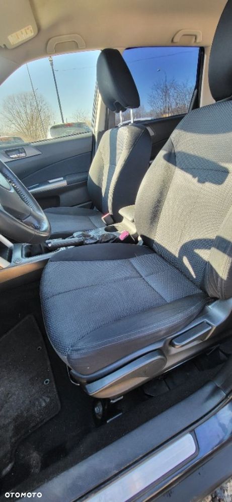 Subaru Forester - 10
