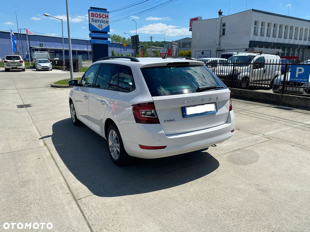 Skoda Fabia 1.0 TSI Ambition Plus - 7