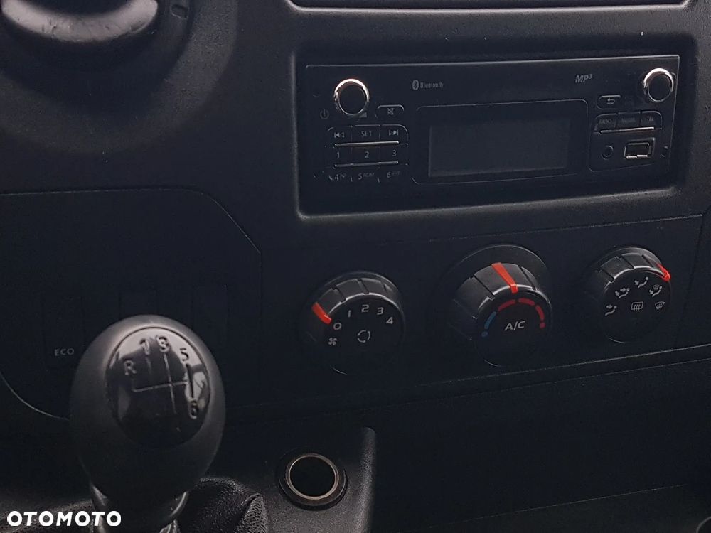 Renault MASTER KONTENER 8EP 4,21x2,23x2,22 KLIMA MANUAL KRAJOWY 6-BIEGÓW - 10