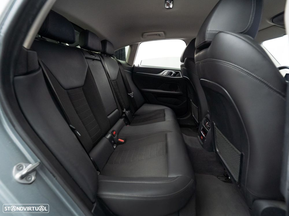 BMW i4 eDrive40 - 41