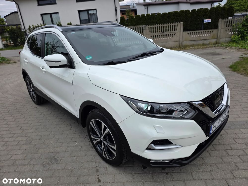 Nissan Qashqai 1.6 DIG-T N-Connecta - 36