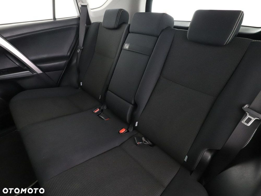 Toyota RAV4 - 17