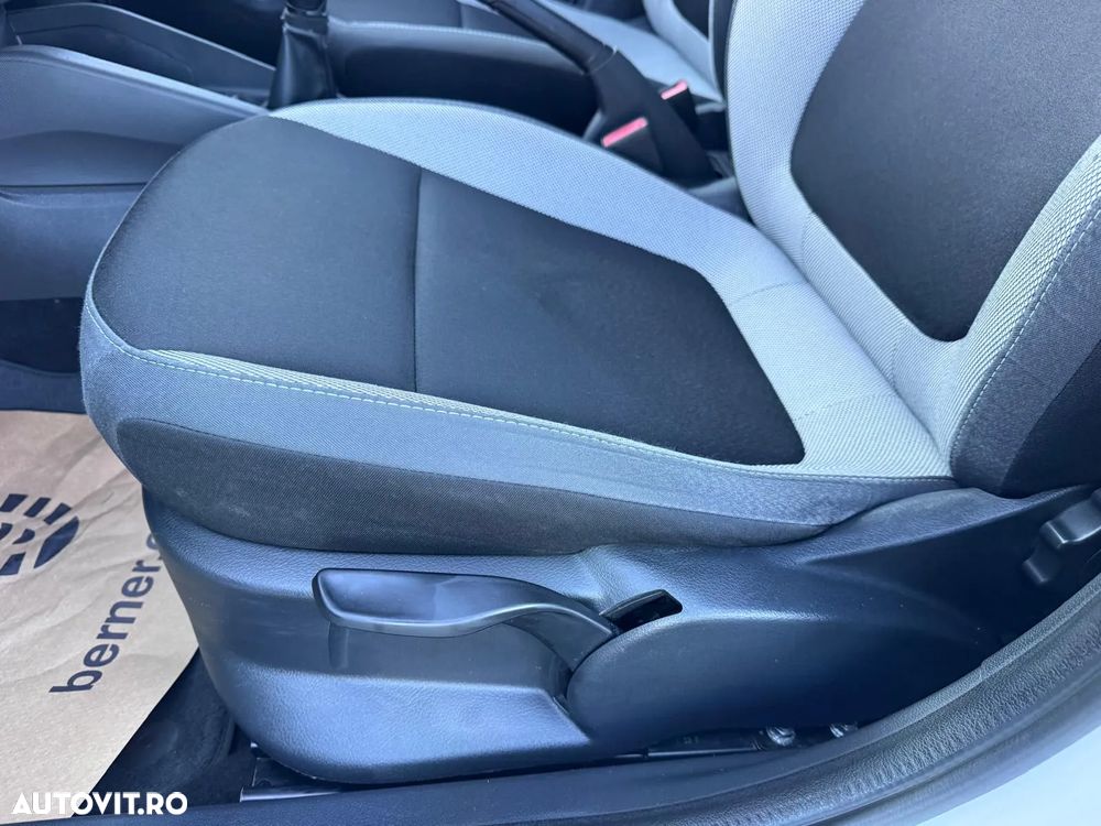 Skoda Fabia 1.0 MPI Ambition - 19