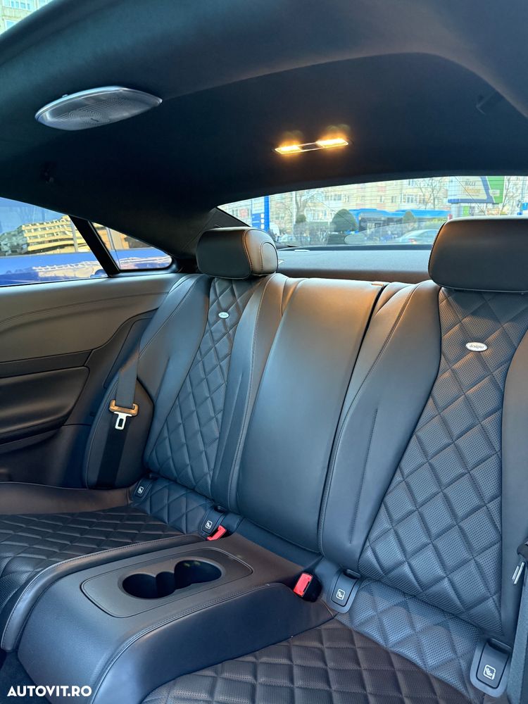 Mercedes-Benz E - 10