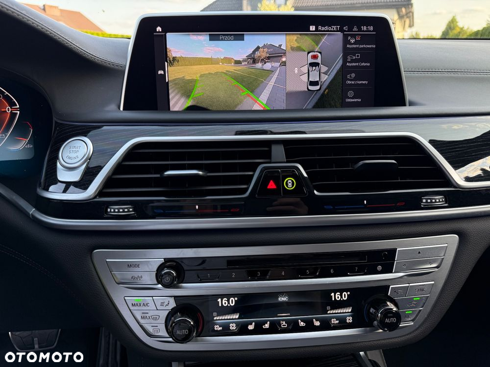BMW Seria 7 740d xDrive sport - 37
