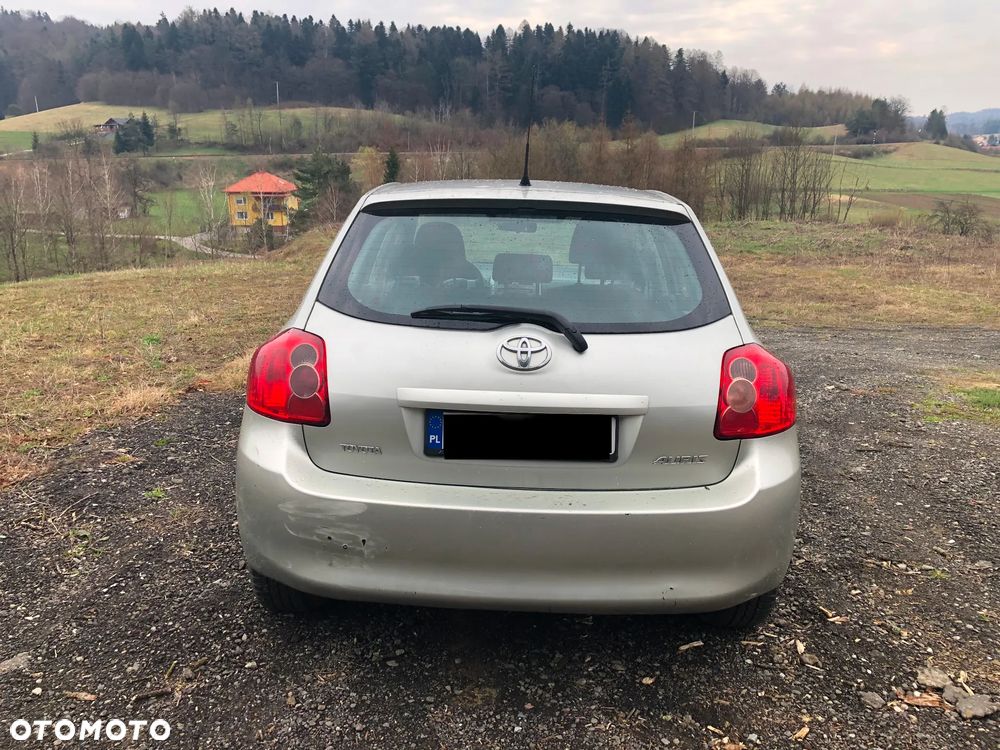 Toyota Auris 1.6 VVT-i Luna - 11
