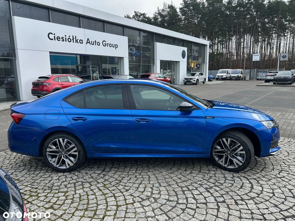 Skoda Octavia 1.5 TSI e-TEC DSG Sportline - 4