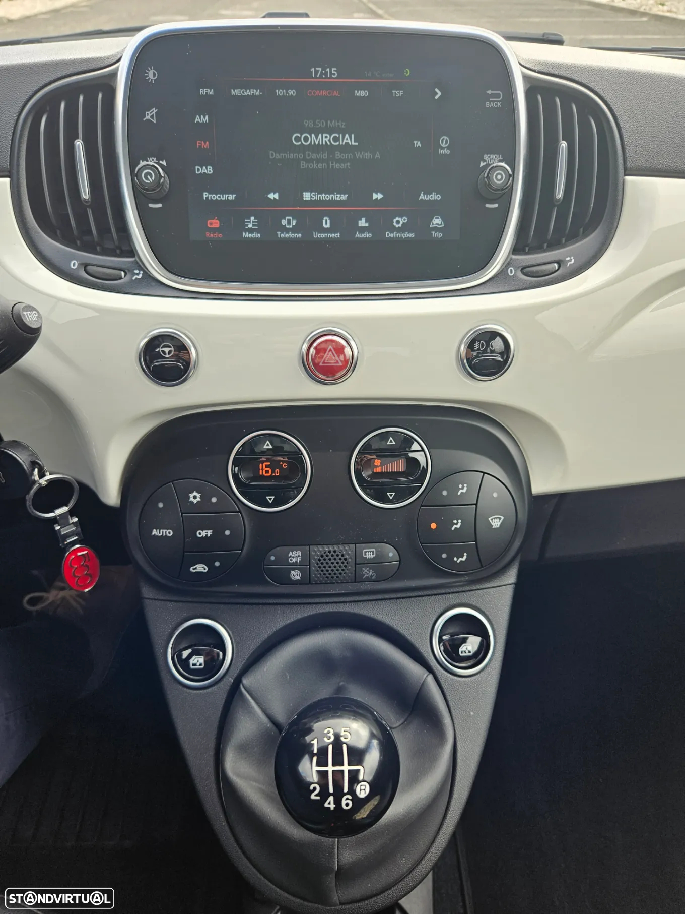 Fiat 500 1.0 Hybrid Launch Edition - 11