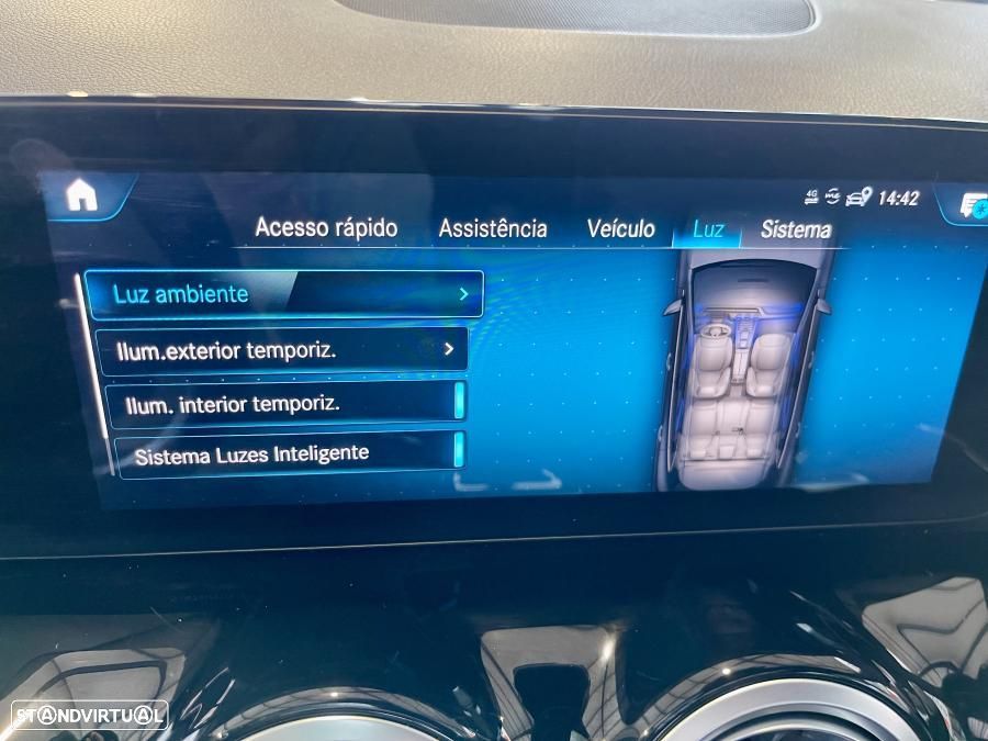 Mercedes-Benz GLA 250 e AMG Line - 33