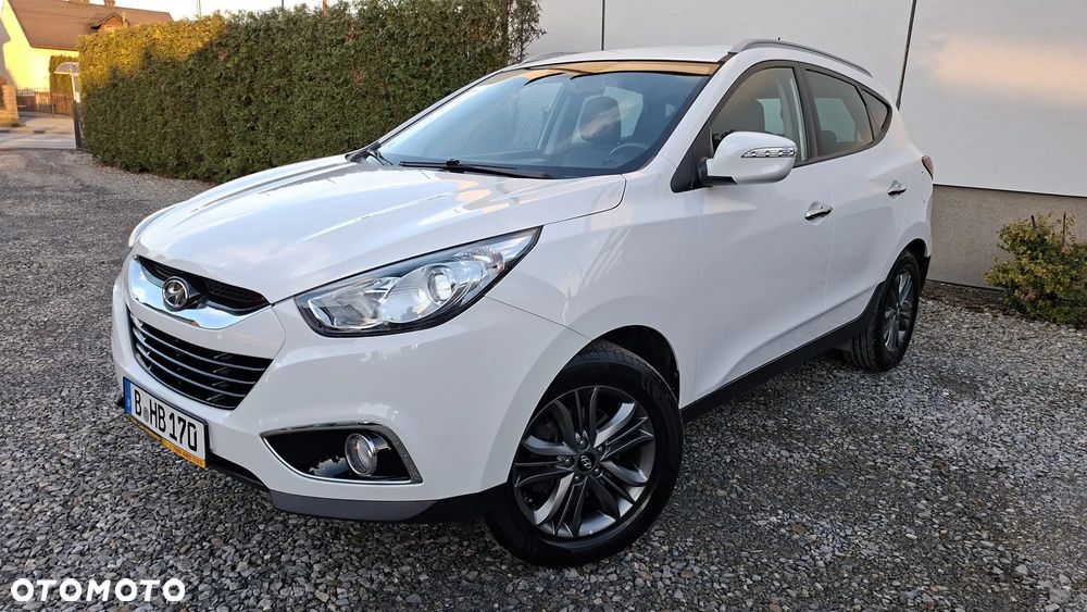 Hyundai ix35 1.6 2WD Fifa World Cup Edition - 38