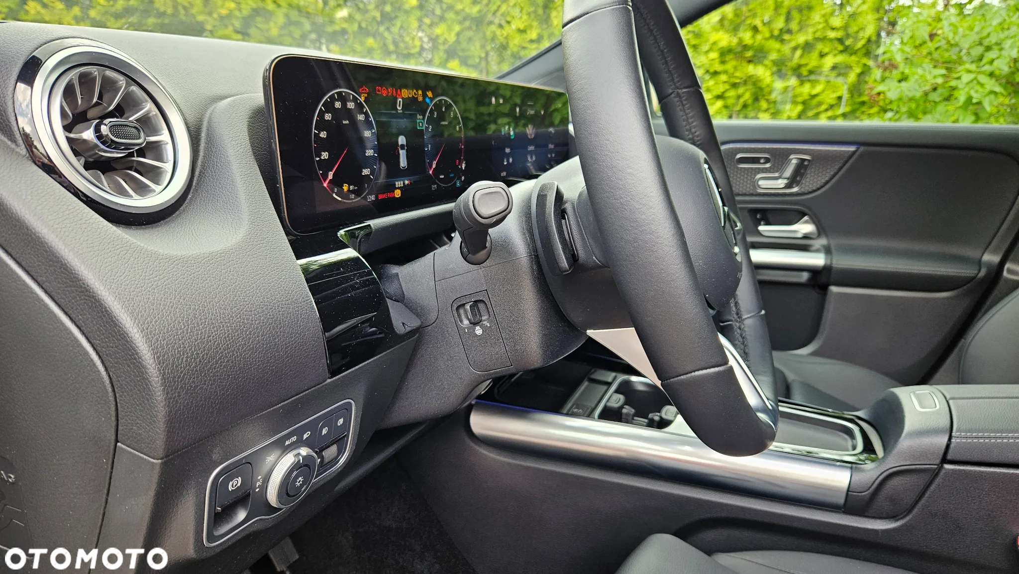 Mercedes-Benz GLA 250 4-Matic AMG Line - 37