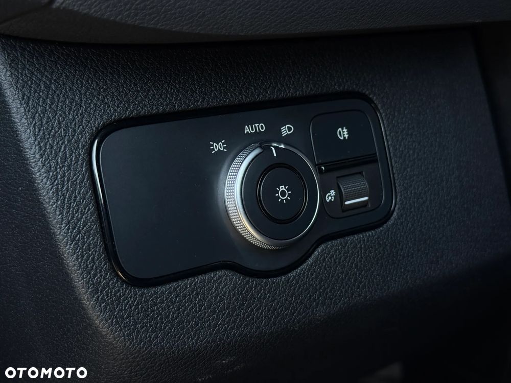 Mercedes-Benz Sprinter 315 CDI / Maxi L3 H2 / 2021 ROK Automat 9G Tronic / Czarny / Reflektory LED / Zarejestrowany w PL - 24