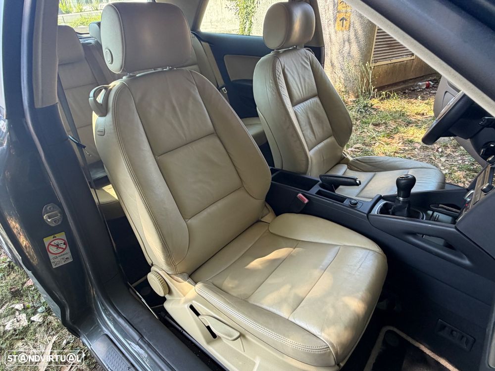 Audi A3 1.6 TDI DPF Attraction - 6