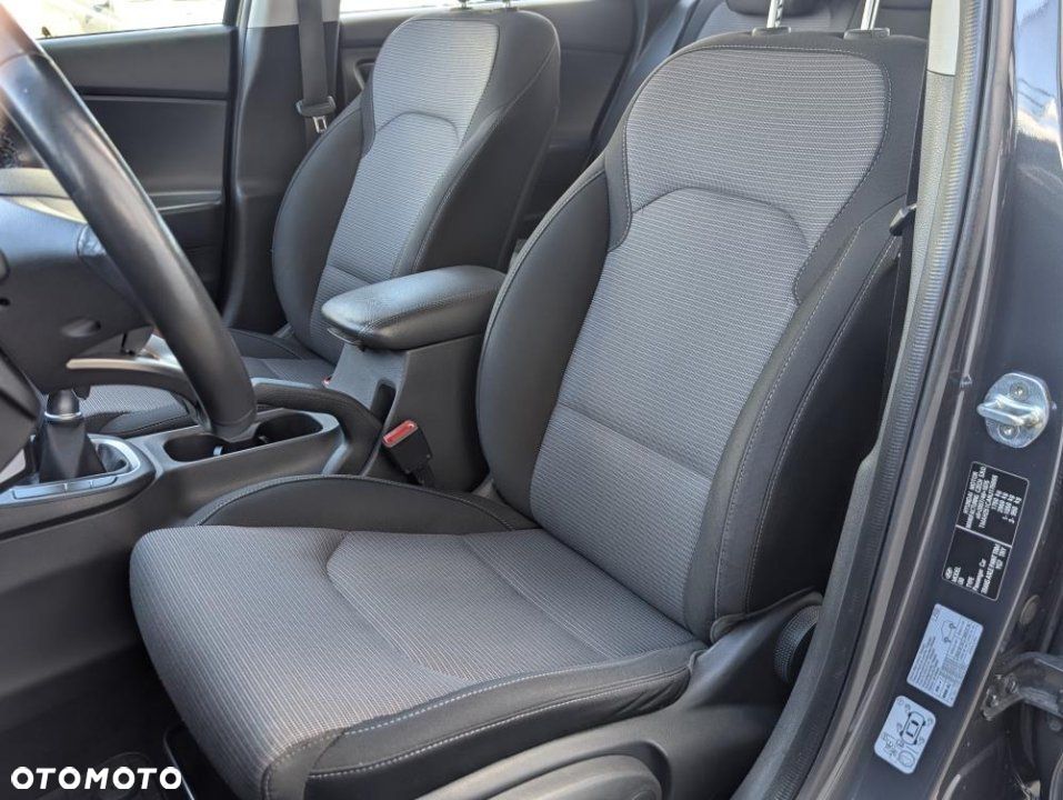 Hyundai i30 - 18
