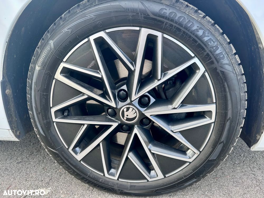 Skoda Octavia 2.0 TDI DSG Style - 12