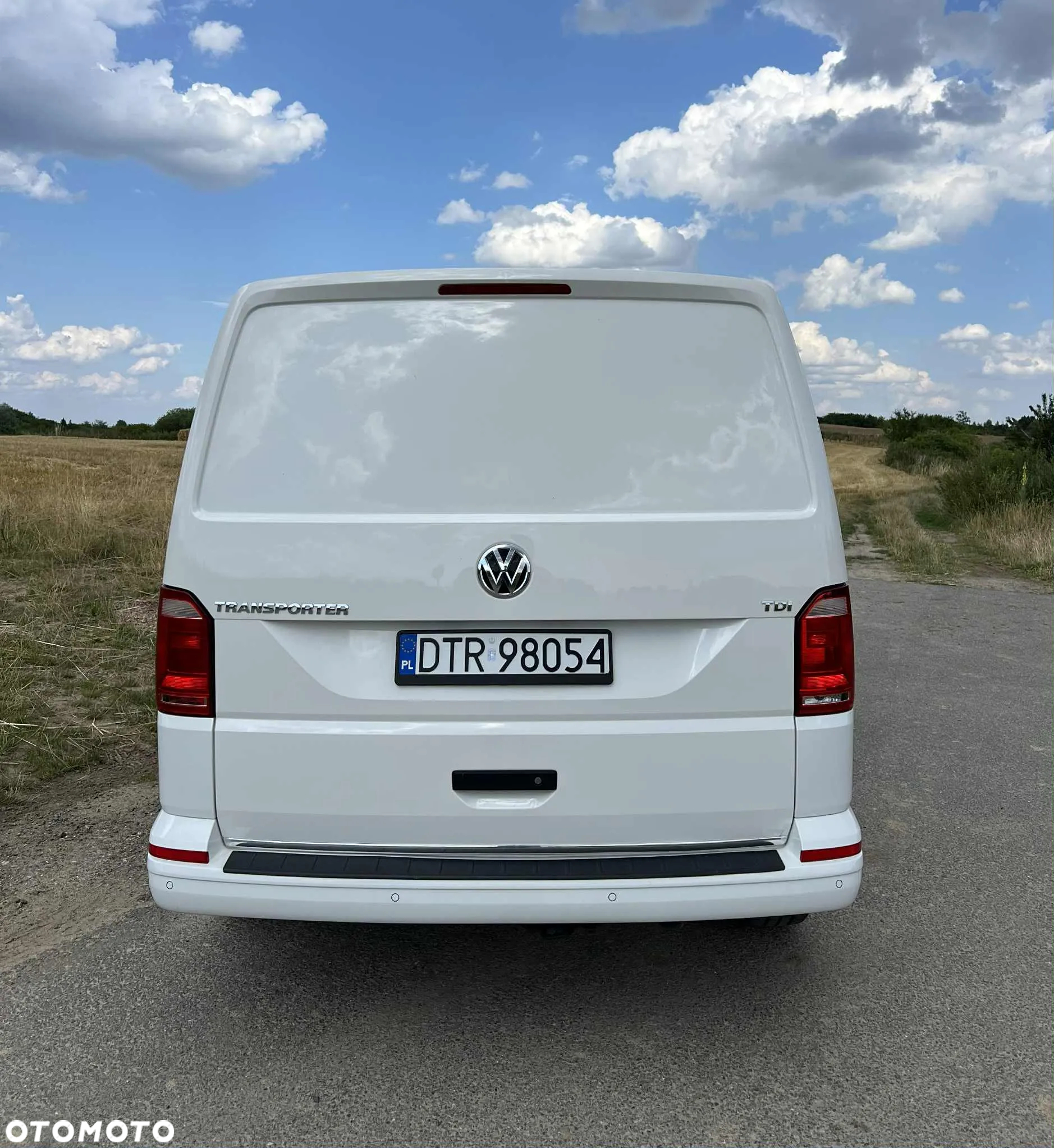 Volkswagen Transporter - 4