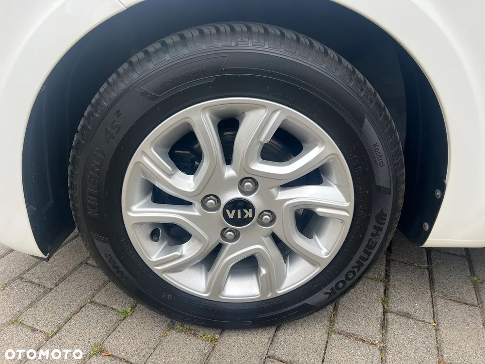 Kia Picanto 1.0 Dream-Team Edition - 36