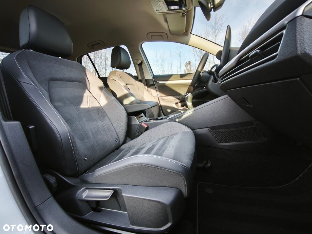 Volkswagen Golf 1.5 TSI Life - 17