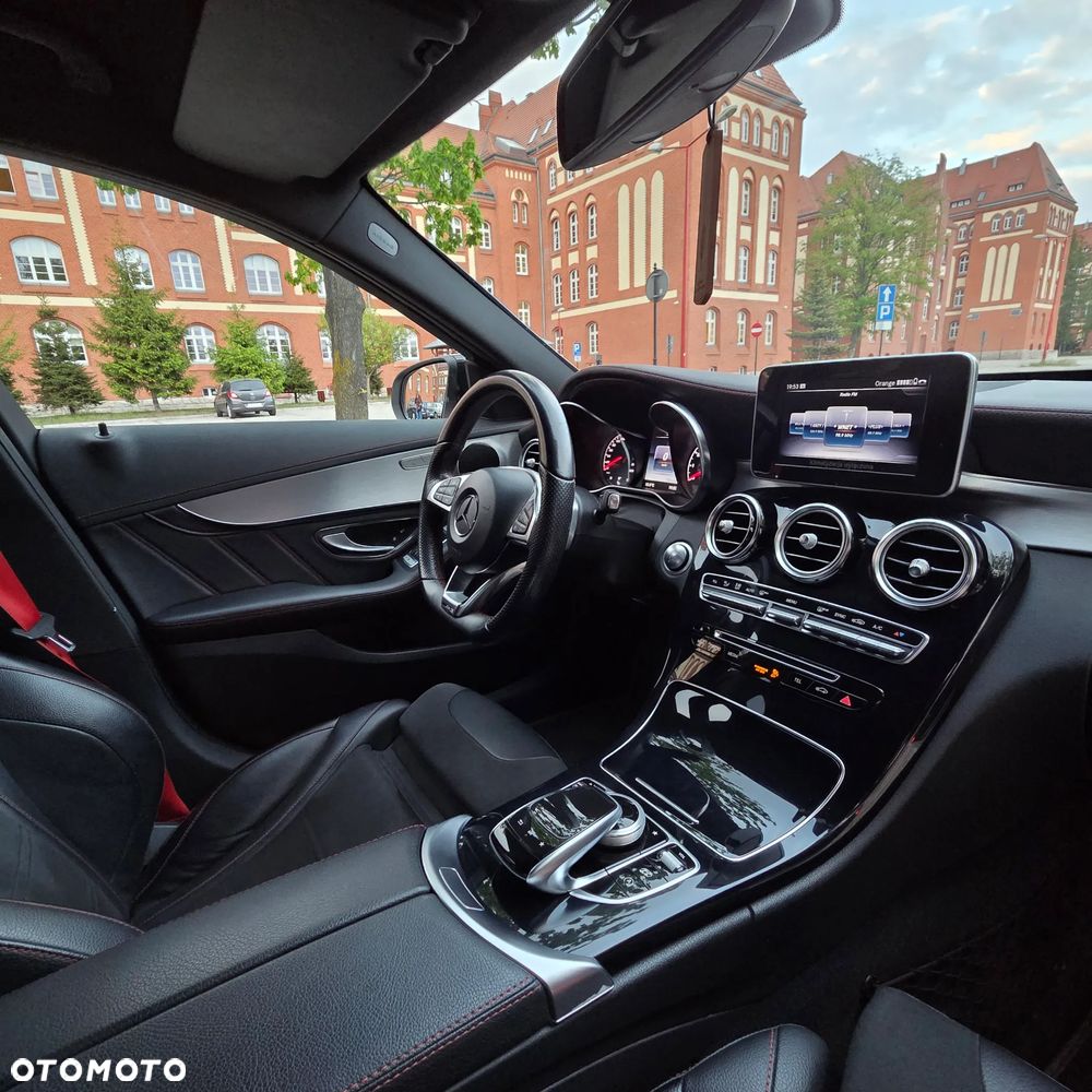 Mercedes-Benz Klasa C AMG 43 4-Matic - 7