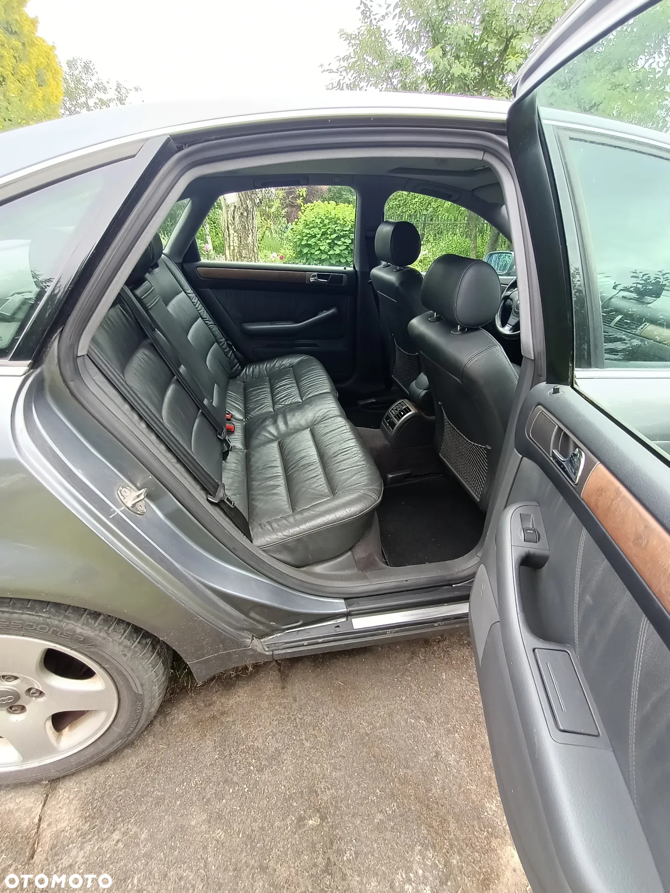 Audi A6 Avant 2.4 - 15
