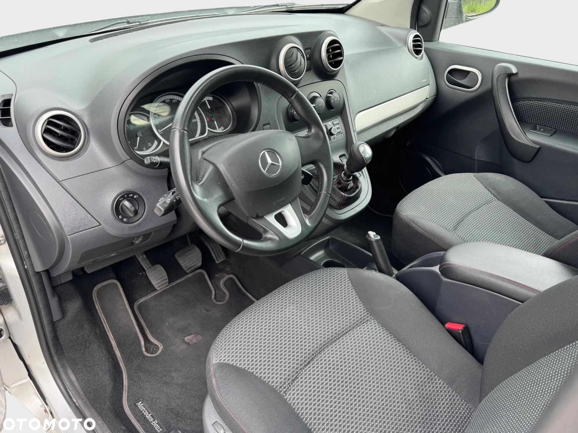 Mercedes-Benz Citan Tourer 111 CDI 415.703 - 8