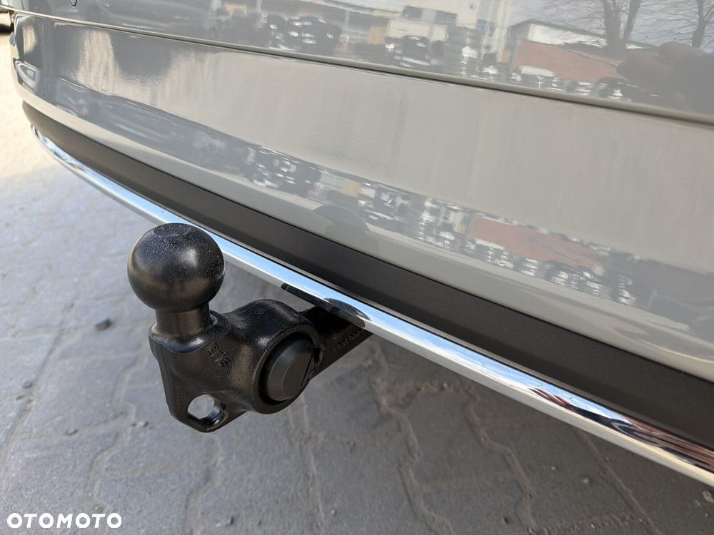 Skoda Karoq 1.5 TSI ACT Sportline DSG - 28