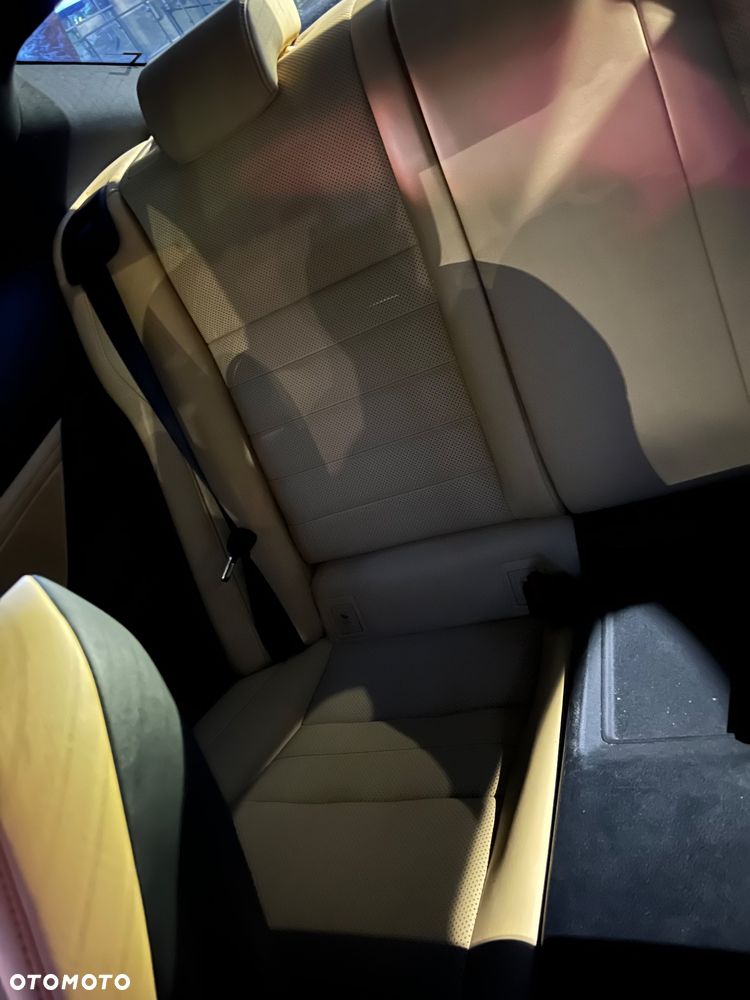Lexus RC 200t / 300 Elegance - 13