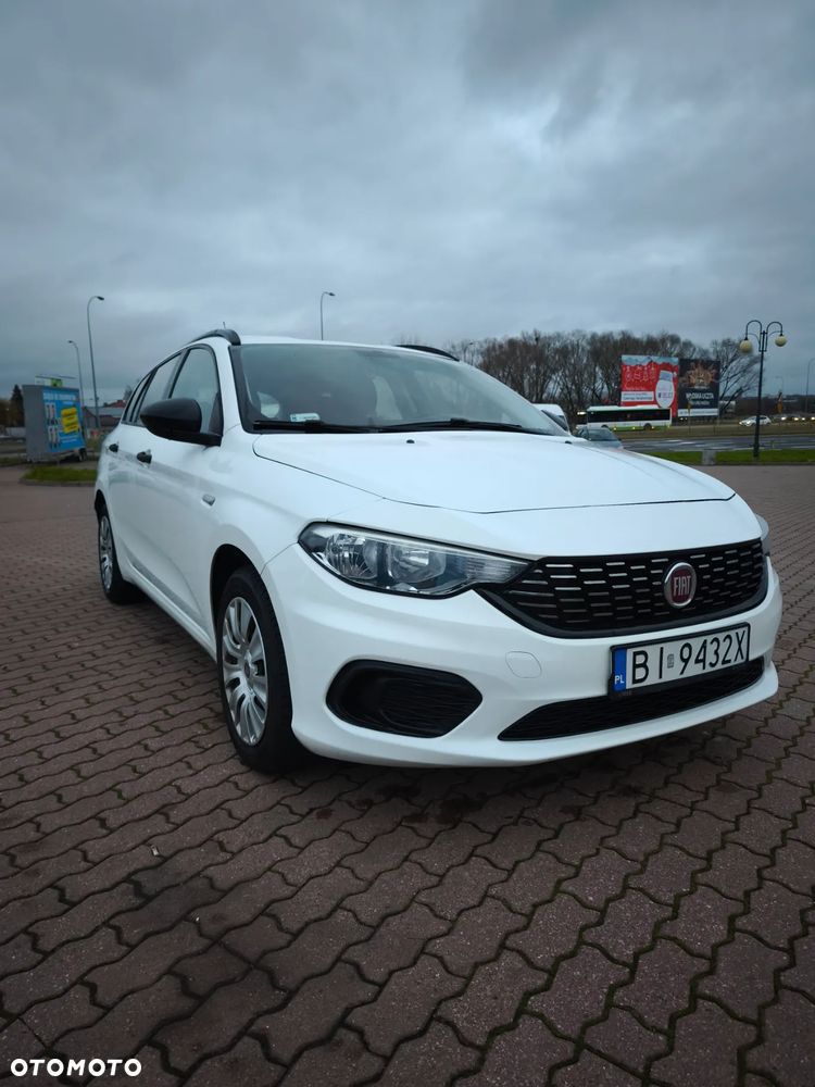Fiat Tipo 1.4 T-Jet 16v Pop - 1
