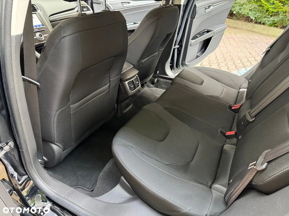 Ford Mondeo 2.0 EcoBlue Titanium - 29