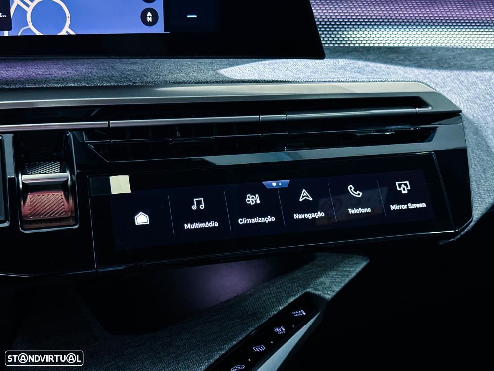 Peugeot E-3008 73 kWh GT - 40