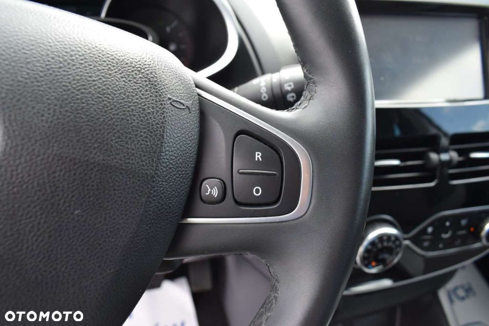 Renault Clio - 27