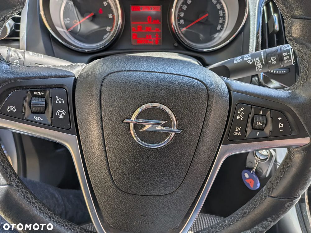 Opel Astra 1.6 CDTI Cosmo - 13