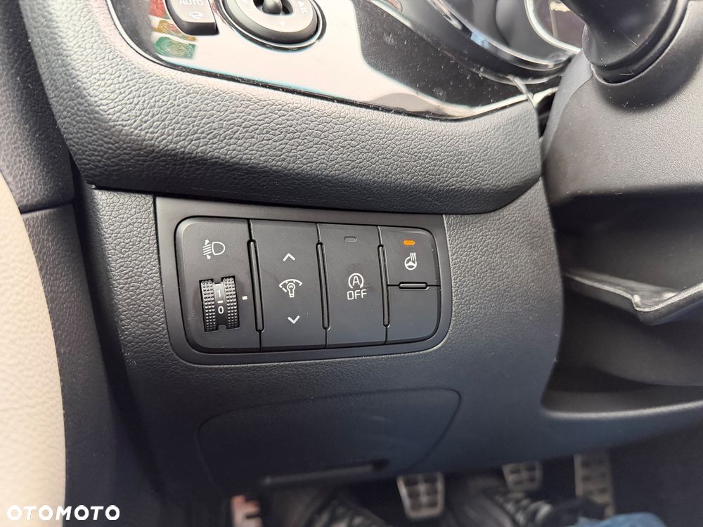 Kia Ceed 1.0 T-GDI ISG Vision - 29